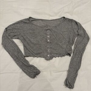 Cropped long sleeve top